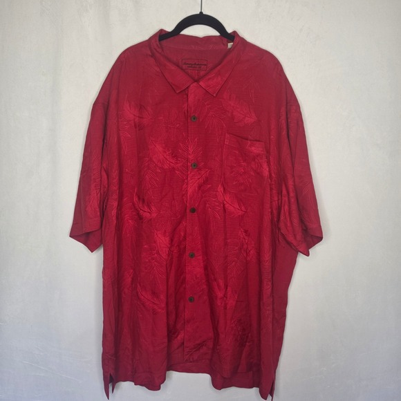 Tommy Bahama Other - Tommy Bahama Mens Red Jacquard Tropical Leaf 100% Silk Camp Shirt Original Fit